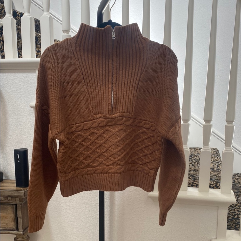 Aqua for Bloomingdale’s Sweater NWT Size L